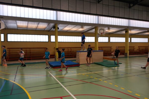 GYMNASE1